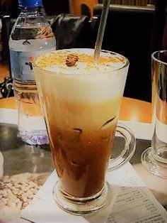 Serres Delivery Μπουγάτσα Ρεκόρ Freddo Cappuccino