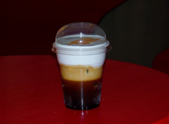 Serres Delivery Parisniko Espresso ή Cappuccino