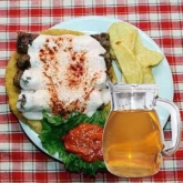 Serres Delivery Σουβλάκι ο Σώτος Μερίδα Γιαουρτλού + Κρασί