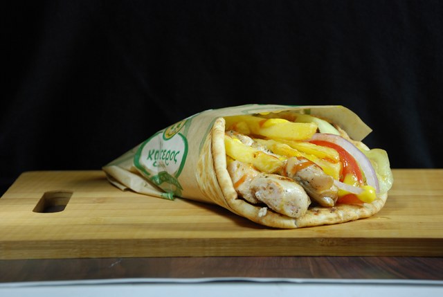 Serres Delivery Ο Καλύτερος Σάντουιτς με Σουβλάκια
